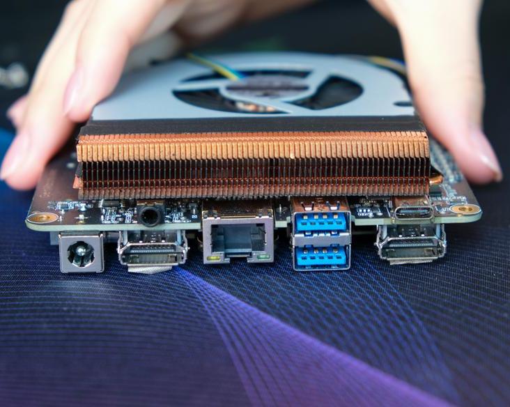 Как это сделано: процессор Ryzen 5 4600H в корпусе мини ПК?
